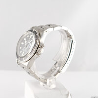 Rolex · Submariner — 4 / 8 Rolex · Submariner — 4 / 8