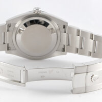 Rolex · Datejust — 4 / 8 Rolex · Datejust — 4 / 8