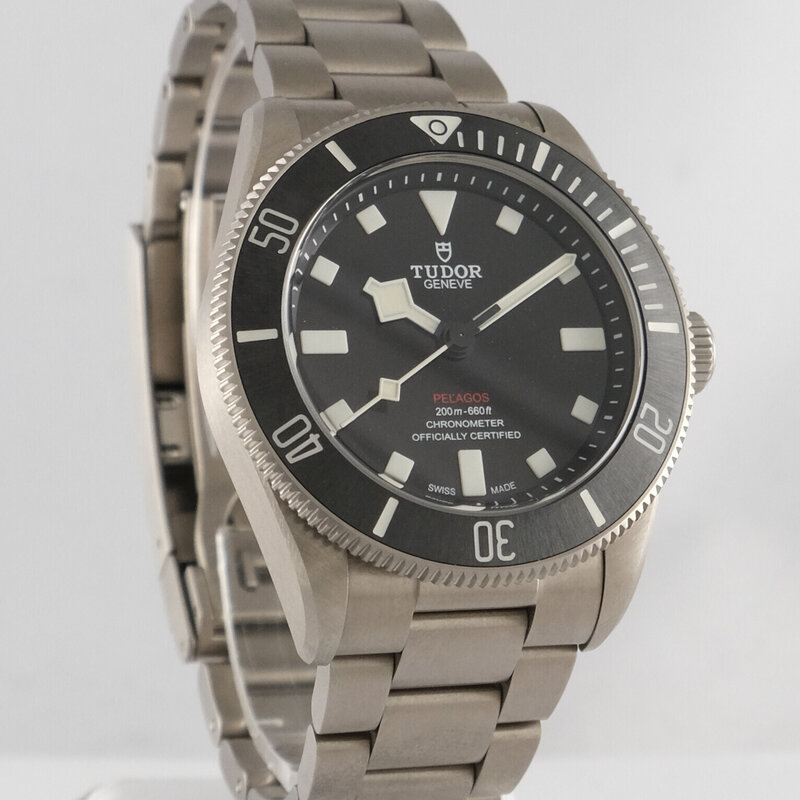 Tudor · Pelagos 39 — 1 / 9 Tudor · Pelagos 39 — 1 / 9