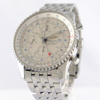 Breitling · Navitimer World — 2 / 9 Breitling · Navitimer World — 2 / 9