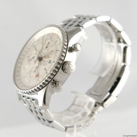Breitling · Navitimer World — 4 / 9 Breitling · Navitimer World — 4 / 9