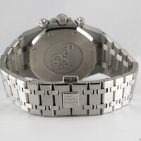 Audemars Piguet · Royal Oak Chrono — 5 / 9