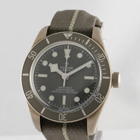 Tudor · Black Bay 58 — 2 / 9 Tudor · Black Bay 58 — 2 / 9