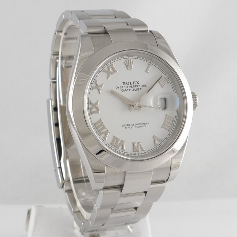Rolex · Datejust 41 — 1 / 9 Rolex · Datejust 41 — 1 / 9