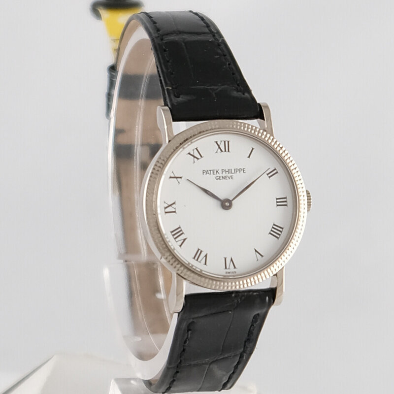 Patek Philippe · Calatrava — 1 / 7 Patek Philippe · Calatrava — 1 / 7