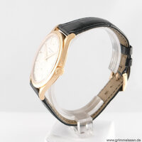 Patek Philippe · Calatrava — 3 / 8