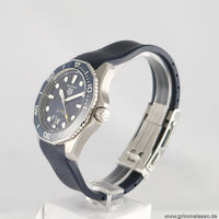 TAG Heuer · Aquaracer — 3 / 8 TAG Heuer · Aquaracer — 3 / 8