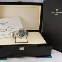 Patek Philippe · Nautilus Jumbo Tiffany & Co — 14 / 15