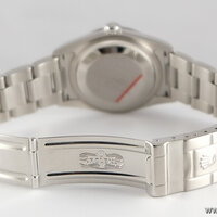 Rolex · Explorer I — 6 / 9 Rolex · Explorer I — 6 / 9