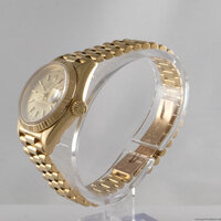 Rolex · Damenuhr Oyster Datejust — 4 / 8 Rolex · Damenuhr Oyster Datejust — 4 / 8