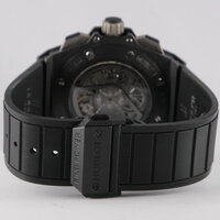 Hublot · King Power — 5 / 7 Hublot · King Power — 5 / 7