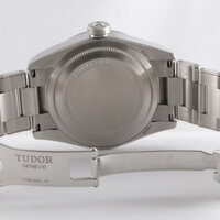 Tudor · Black Bay GMT — 8 / 9