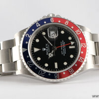 Rolex · GMT-Master II — 8 / 9 Rolex · GMT-Master II — 8 / 9