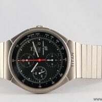 IWC · Porsche Design Chrono Automatic — 8 / 9 IWC · Porsche Design Chrono Automatic — 8 / 9