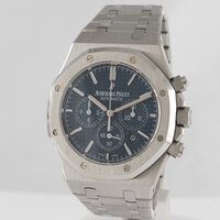 Audemars Piguet · Royal Oak Chrono — 2 / 9