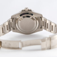 Rolex · Submariner Weißgold — 6 / 8 Rolex · Submariner Weißgold — 6 / 8