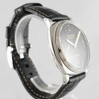 Panerai · Radiomir Panerai — 4 / 7 Panerai · Radiomir Panerai — 4 / 7