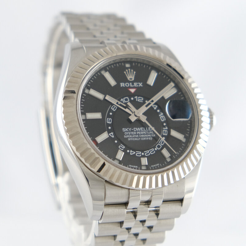 Rolex · Sky-Dweller — 1 / 8 Rolex · Sky-Dweller — 1 / 8
