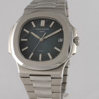 Patek Philippe · Nautilus Jumbo Tiffany & Co — 4 / 15