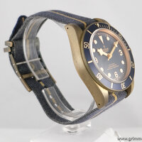 Tudor · Heritage Black Bay — 4 / 7 Tudor · Heritage Black Bay — 4 / 7