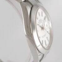 Rolex · Datejust 41 — 4 / 8 Rolex · Datejust 41 — 4 / 8