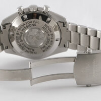 Omega · Speedmaster — 4 / 9 Omega · Speedmaster — 4 / 9