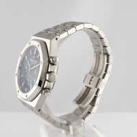 Audemars Piguet · Royal Oak Chrono — 6 / 9