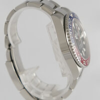 Rolex · GMT-Master II — 4 / 8 Rolex · GMT-Master II — 4 / 8