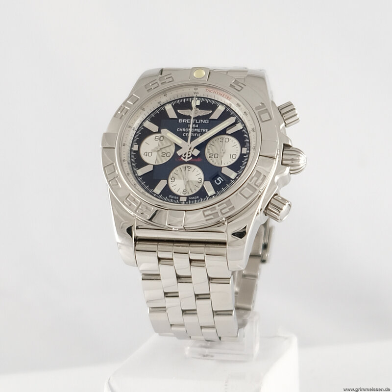 Breitling · Chronomat 44 — 1 / 8