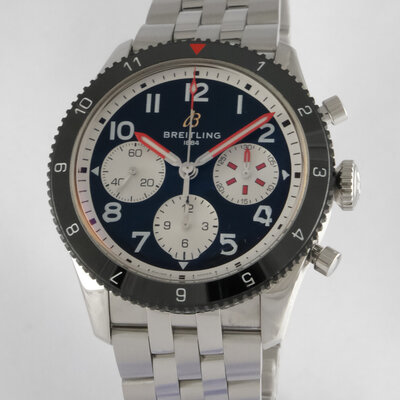 Breitling · Classic Avi Chronograph 42