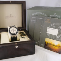 Audemars Piguet · Off Shore Chrono — 3 / 8