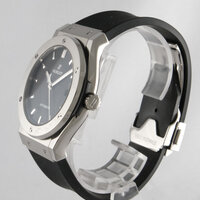 Hublot · Herren&shy;armbanduhr Classic Fusion — 6 / 9