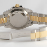 Rolex · Submariner — 8 / 9 Rolex · Submariner — 8 / 9