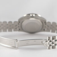 Rolex · Datejust Medium 31 — 3 / 8