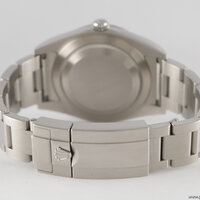 Rolex · Explorer — 8 / 8 Rolex · Explorer — 8 / 8