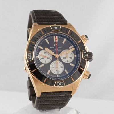 Breitling · Super Chronomat B01 44