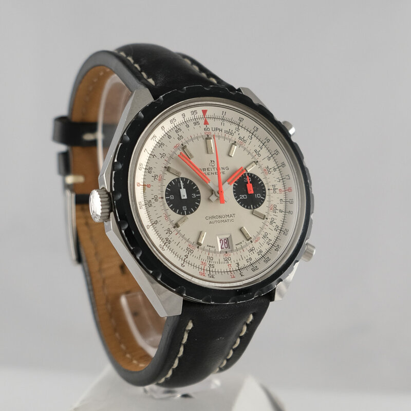 Breitling · Navitimer Chronomat — 1 / 9 Breitling · Navitimer Chronomat — 1 / 9