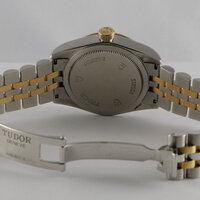 Tudor · Heritage Black Bay 32 — 8 / 9