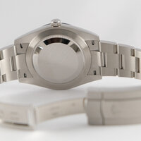 Rolex · Oyster Perpetual 41 — 6 / 8 Rolex · Oyster Perpetual 41 — 6 / 8