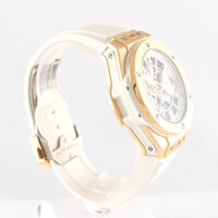 Hublot · Big Bang Unico — 4 / 9 Hublot · Big Bang Unico — 4 / 9