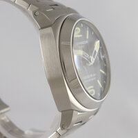 Panerai · Luminor GMT — 5 / 8