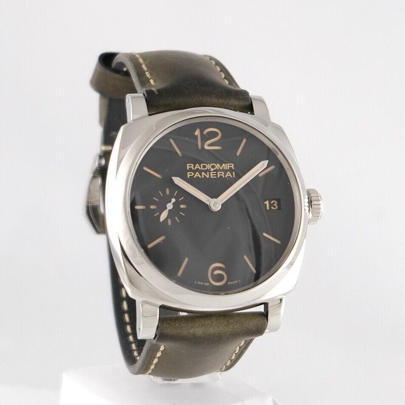 Panerai · Radiomir 1940 — 1 / 8 Panerai · Radiomir 1940 — 1 / 8